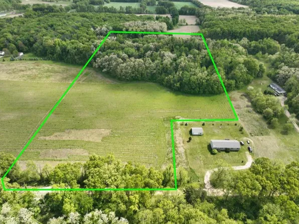 23221 Morton St, Dowagiac, MI 49047