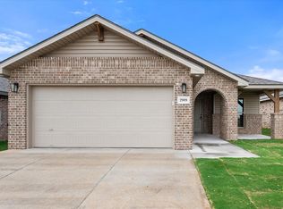 2909 Harvest Ave, Wolfforth, TX 79382