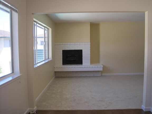 4th image of 238 Grand Blvd APT 10