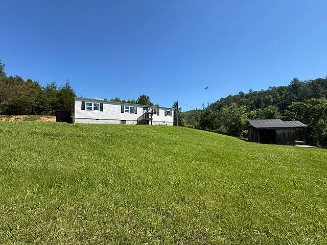 1501 Dockery Hollow Rd — Photo 7
