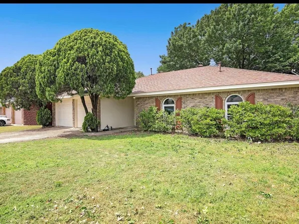 1113 Roaring Springs Dr, Allen, TX 75002