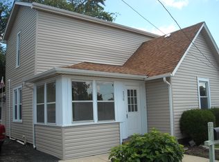 236 W Kane St, South Elgin, IL 60177