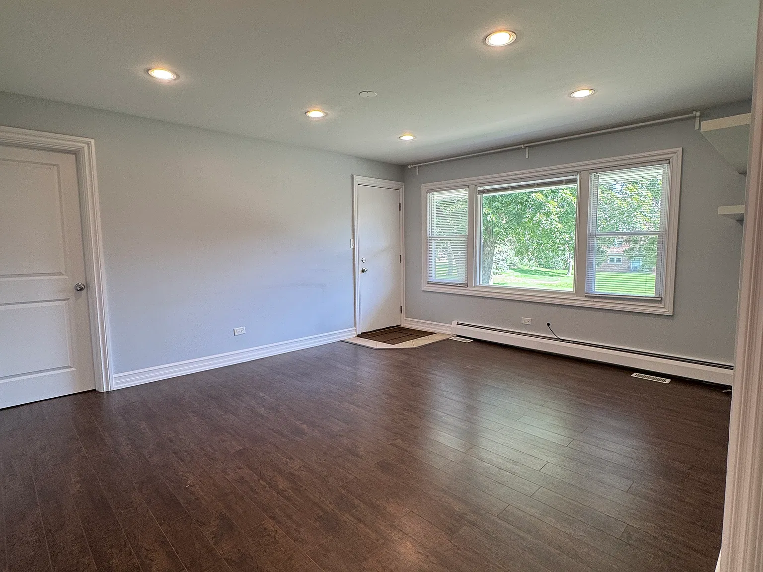 2 bed, $2,500 — Photo 2