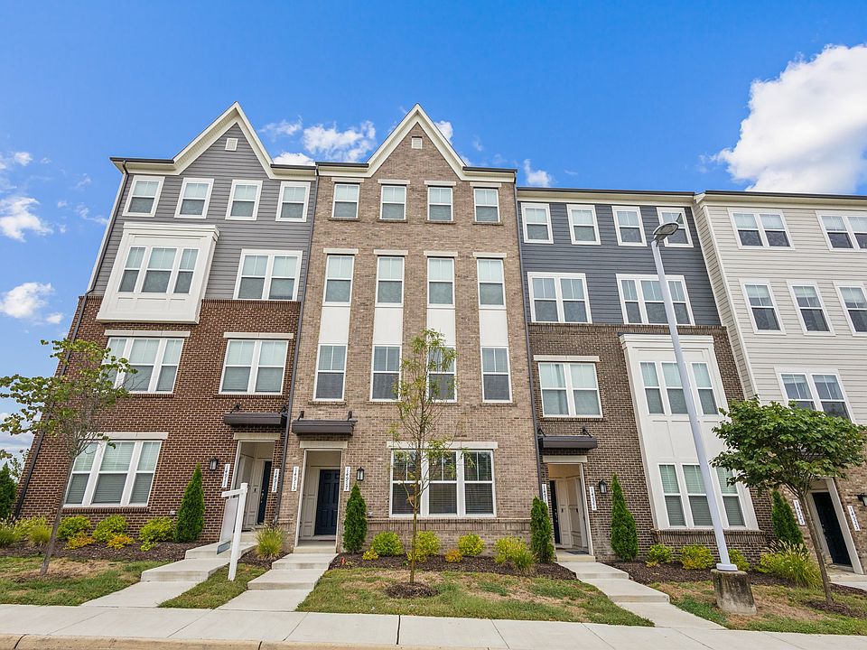 1st image of 14917 River Walk Way Unit 33