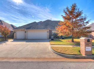 9124 SW 27th St, Oklahoma City, OK 73128