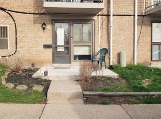 885 N York Rd #29C, Warminster, PA 18974