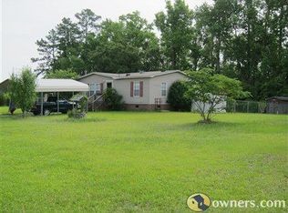 6038 Leary Mills Rd, Grimesland, NC 27837