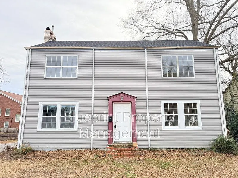 Building Photo - 1701 4th Ter W
