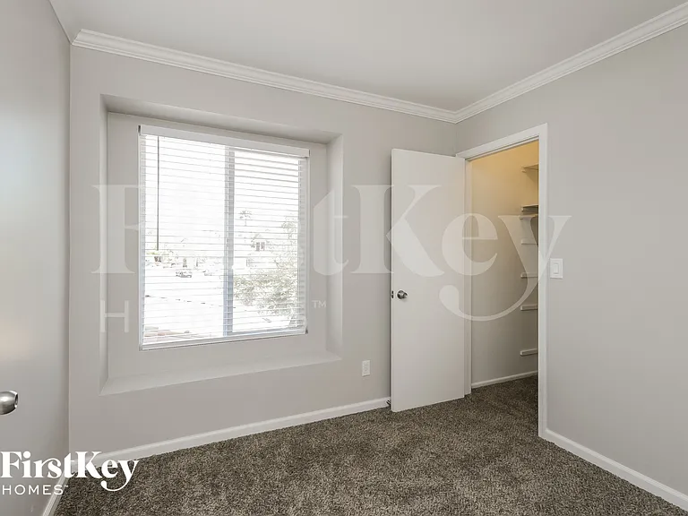 5359 E Elmwood St — Photo 12