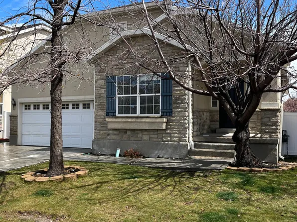 6651 S Interlochen Ln, West Jordan, UT 84084