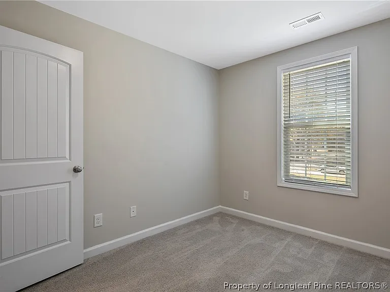 395 Hicks Ave — Photo 37