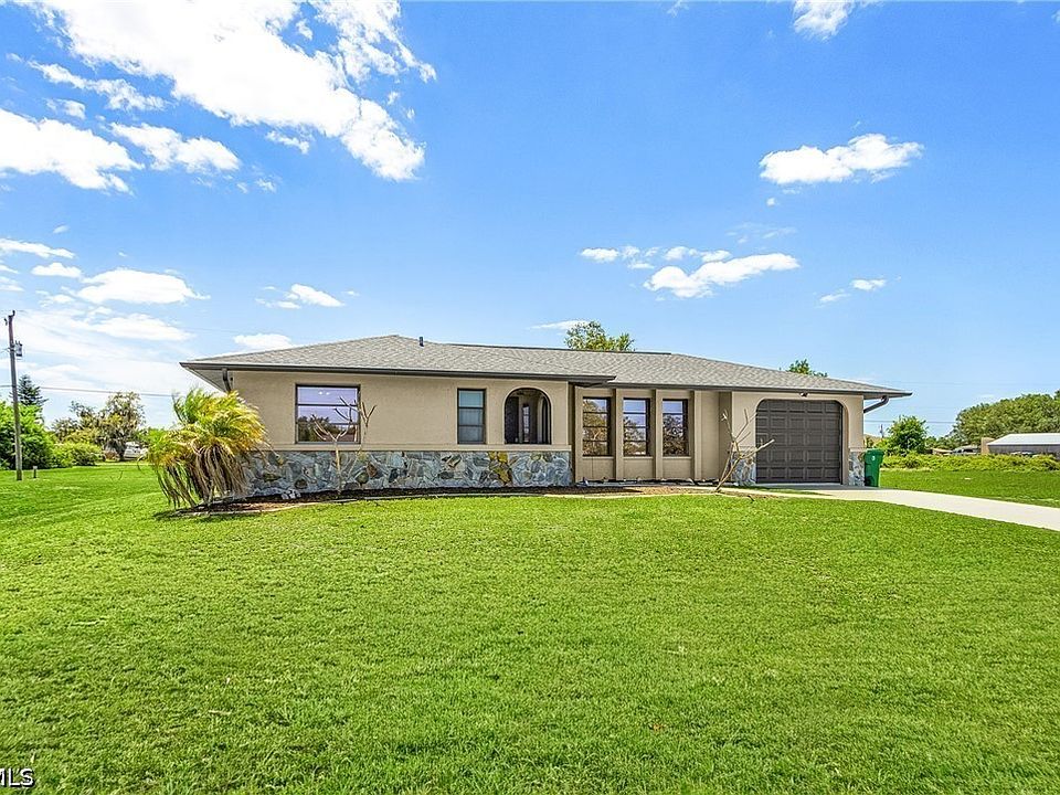1st image of 30095 Holly Rd