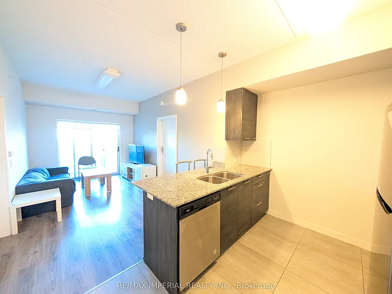 251 Hemlock St #526 — Photo 15