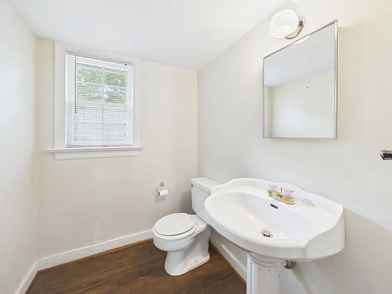 9321 W Huguenot Rd — Photo 12