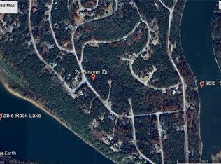 24 Beaver Dr #6, Eureka Springs, AR 72631