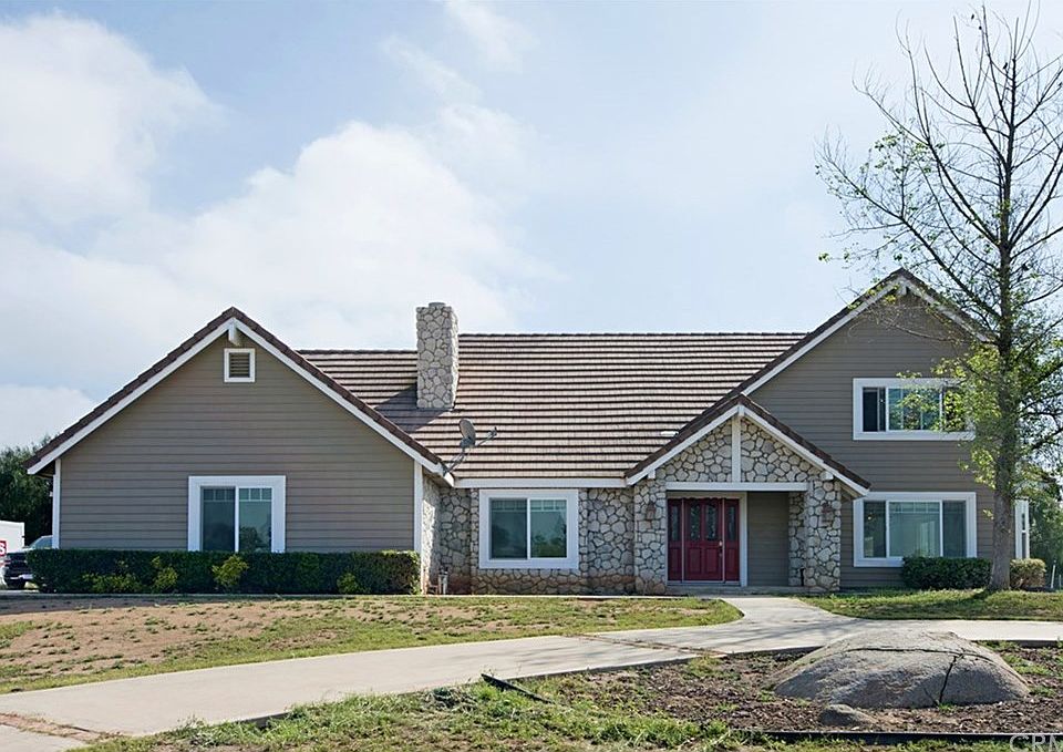 1st image of 16590 Ginney Way