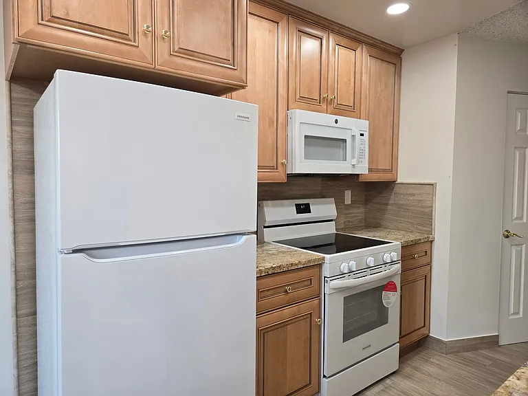 4743 Jackson St #64 — Photo 6