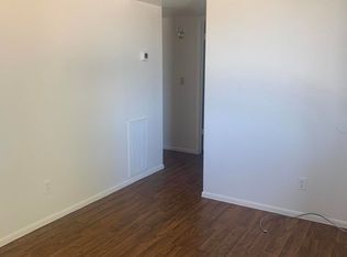 2055 N Winterhaven APT 202, Mesa, AZ 85213