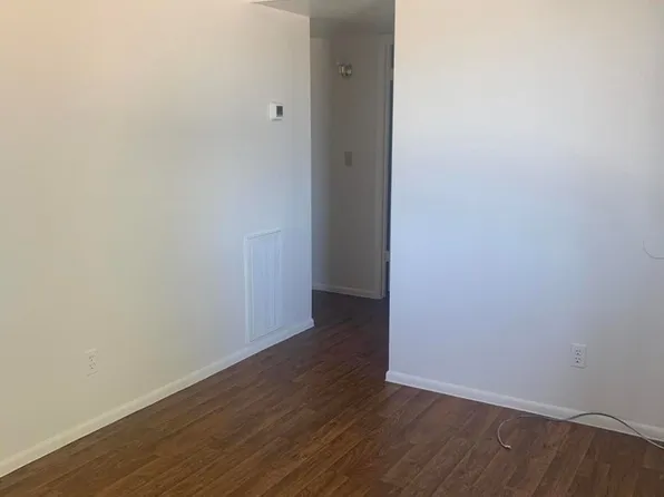 2055 N Winterhaven APT 202, Mesa, AZ 85213