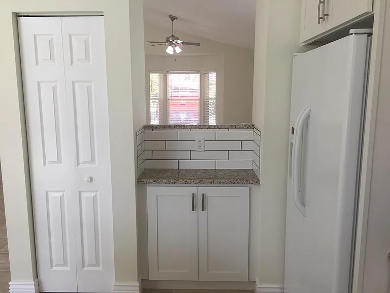 11308 Parkside Pl — Photo 7