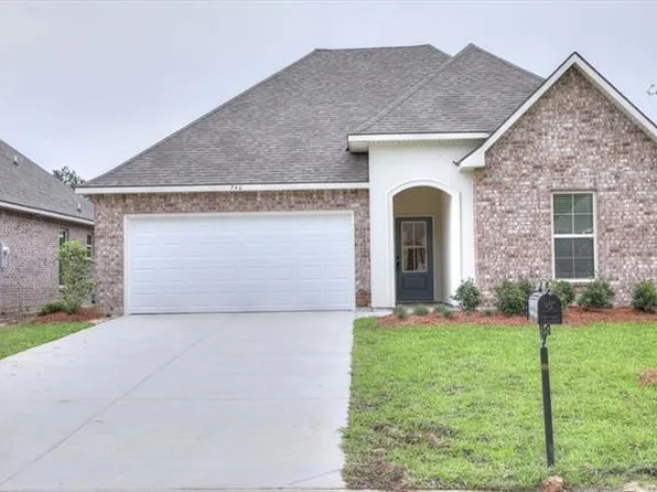 740 Jackson Ct, Madisonville, LA