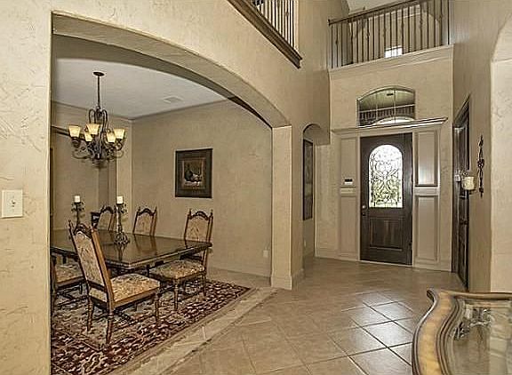 5th image of 784 Windsong Ln