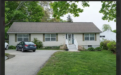 348 Eastern Point Rd Photo 1