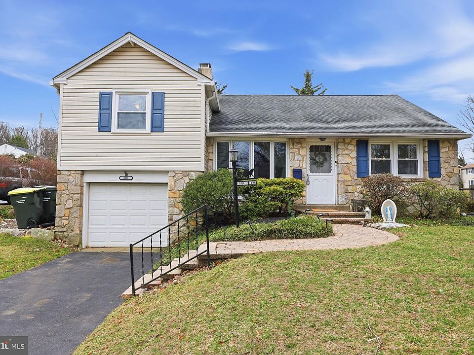 1st image of 401 Red Barn Rd