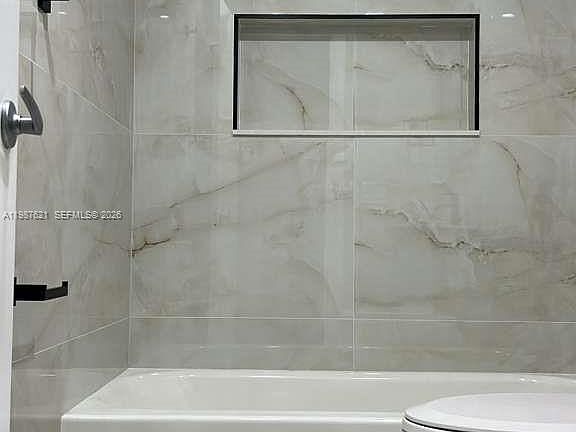 5th image of 630 SE 3rd Pl
