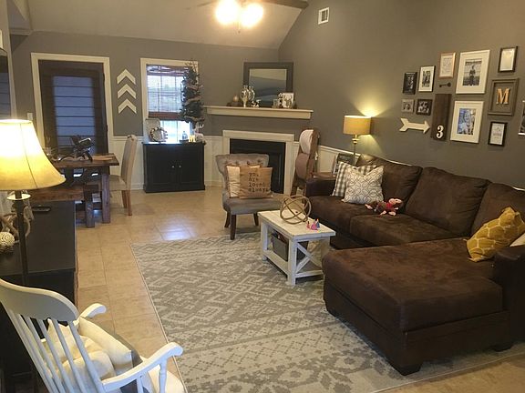 3rd image of 119 American Eagle Way