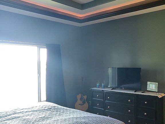 Master recessed ceiling 