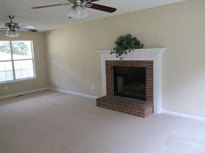 4th image of 2715 Amber Creek Dr