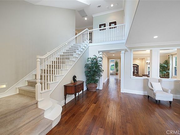 3rd image of 26915 Alder Ct
