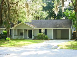 56 Ardmore Ave, Beaufort, SC 29907