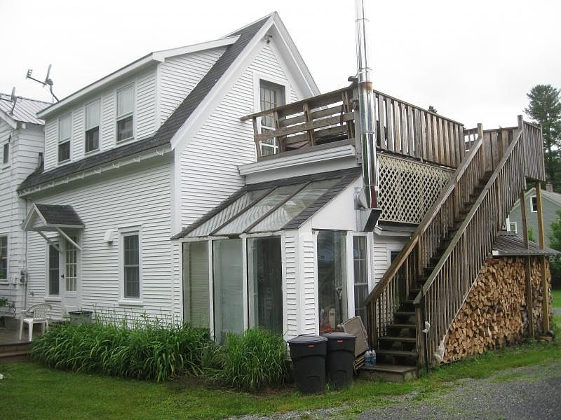 2nd image of 148B Village St
