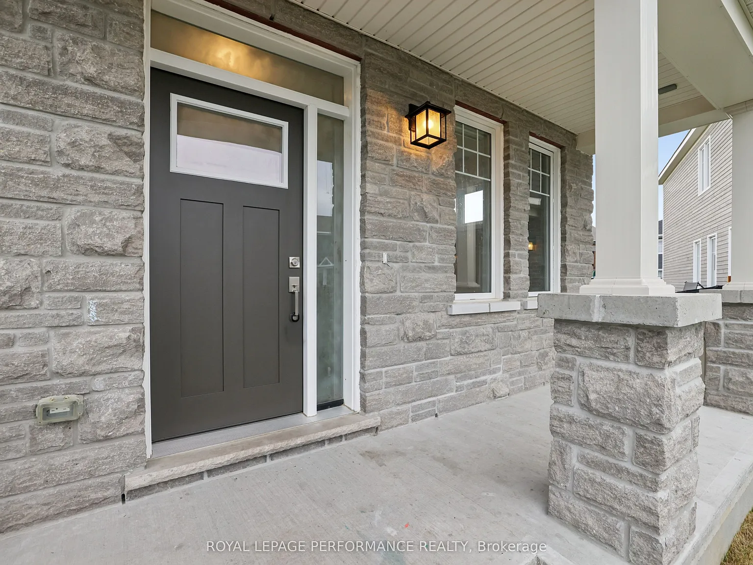 4 bed, $3,600 — Photo 4