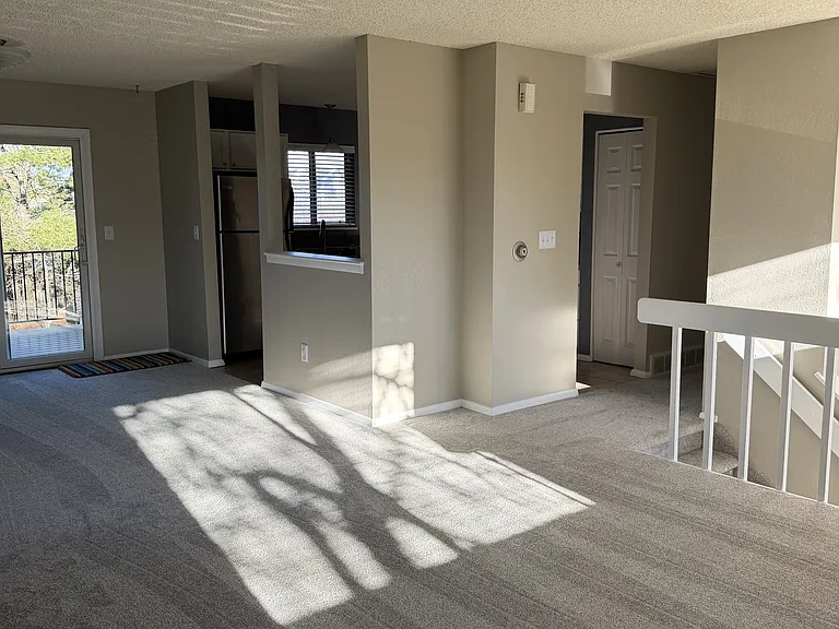 1247 Ceres Dr — Photo 3