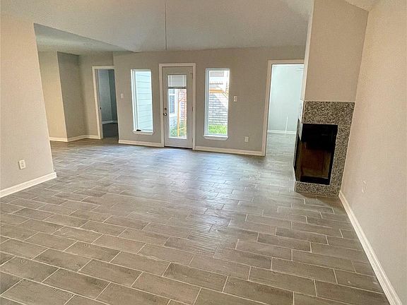 4th image of 9415 Westacre Pl