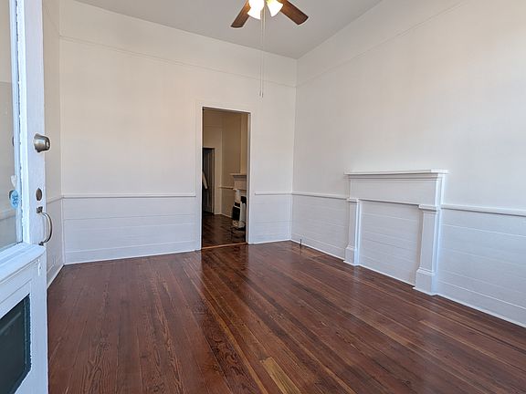 3rd image of 2630 Dauphine St #2630