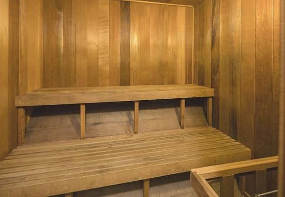 5th image of 555 Palm Ave APT 105