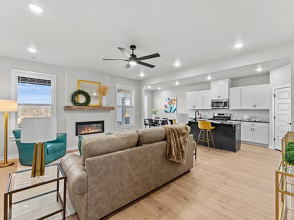 3rd image of 4807 SW Wakanda St