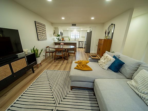 3rd image of 4229 W Rosecrans Ave Unit 6