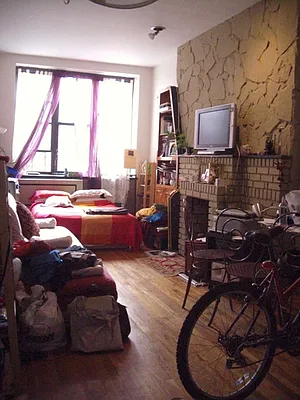 Rented by Clatter Realty Inc. | media 24