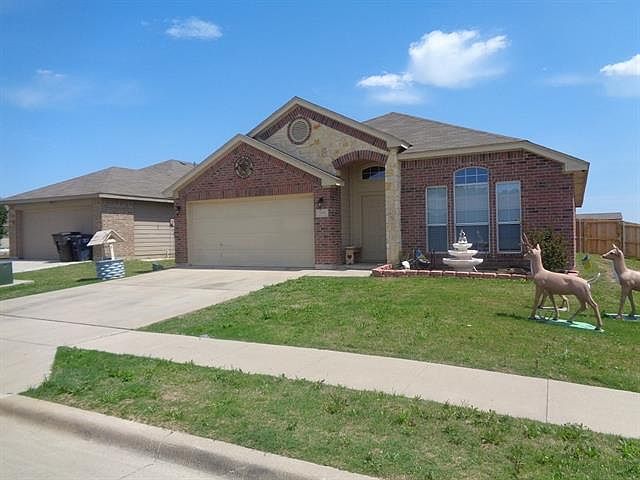 1st image of 3100 Royal Crest Dr