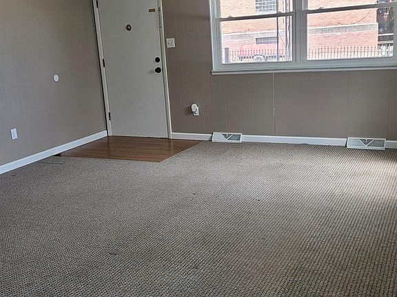 5th image of 315 State St