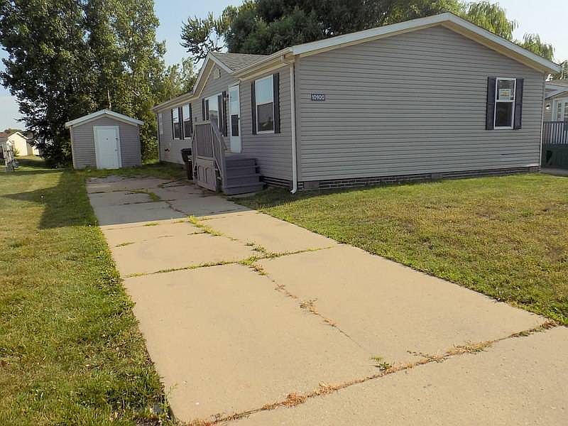 1st image of 10900 Saint Clair Dr