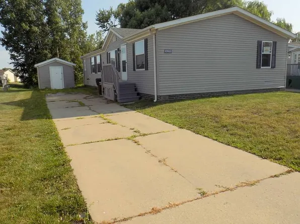 10900 Saint Clair Dr, Willis, MI 48191