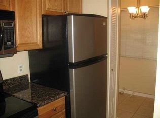 1060 Coral Club Dr #1060, Pompano Beach, FL 33071