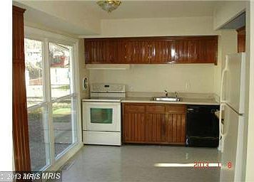 4th image of 4321 Andes Dr