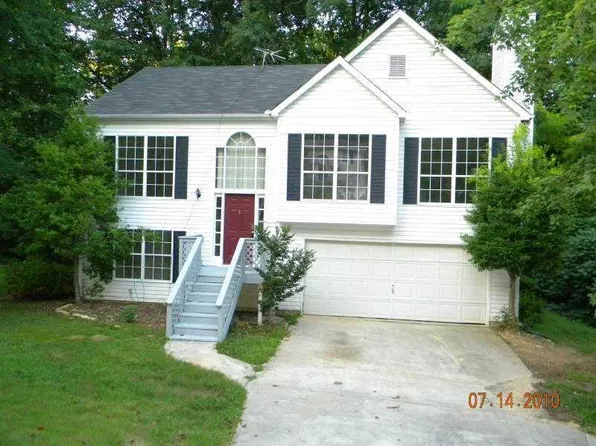 5632 Hammond Dr, Norcross, GA 30071